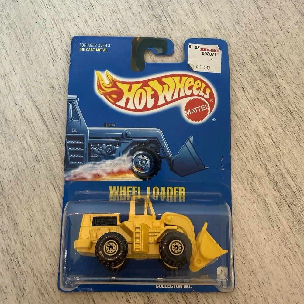 Lot 5‎ Vintage Mattel Hot Wheels Die Cast Cars 1991-2004 Collectible Vehicles